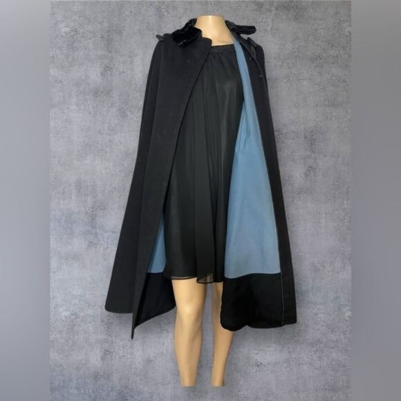 Vintage Black Wool Cape by Kahn Tailoring Co. - Picture 8 of 13